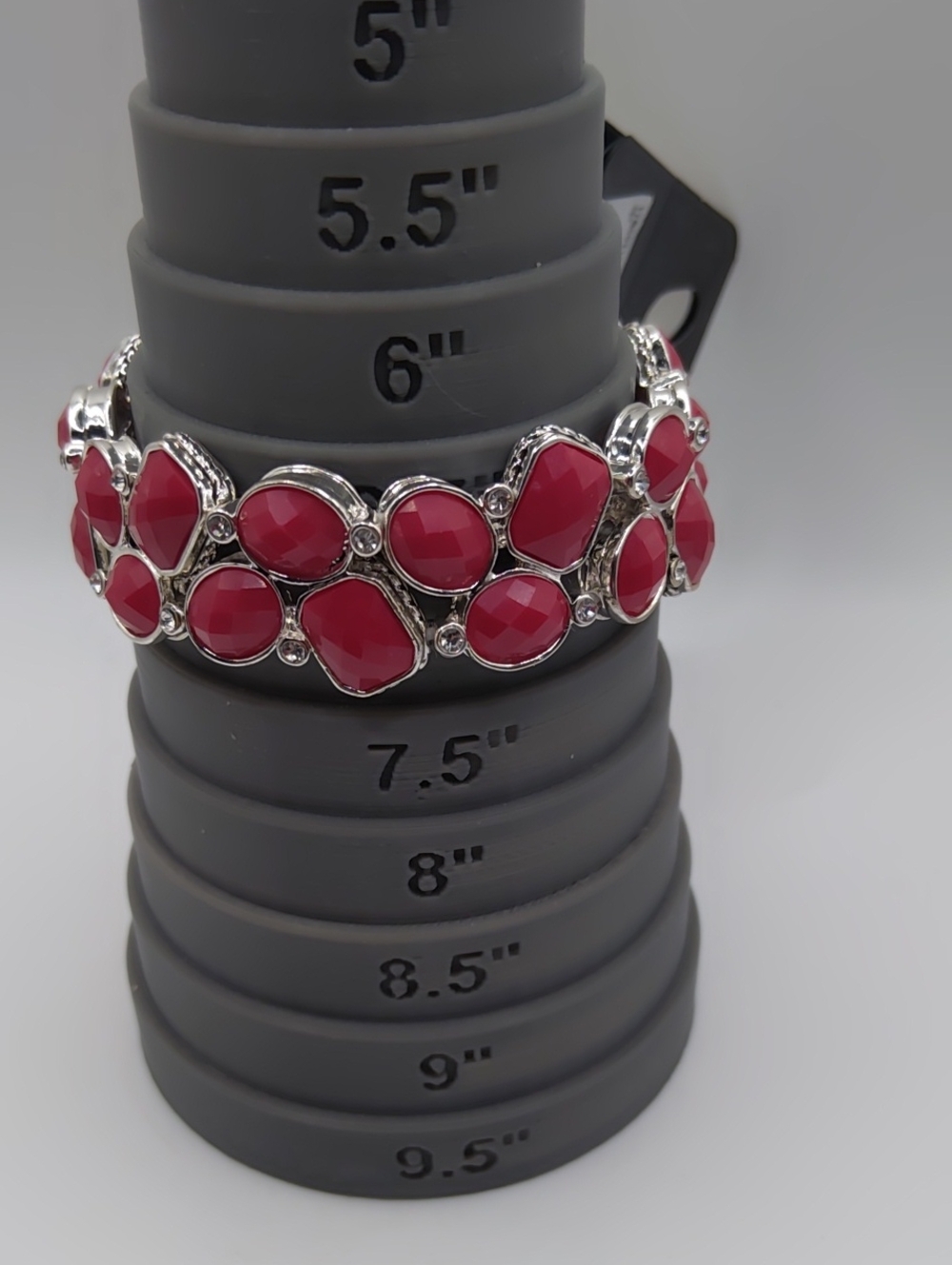 Napier Silver Tone and Strawberry Colored Cabochons Sz 7 - Picture 6 of 7